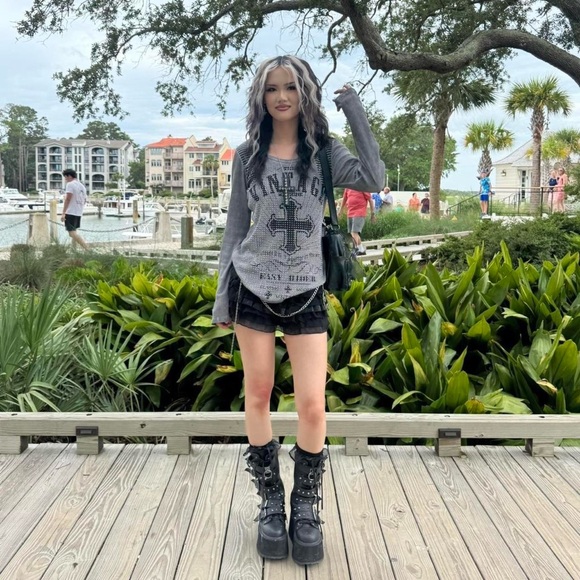 Vintage Rhinestone Top - Picture 14 of 14